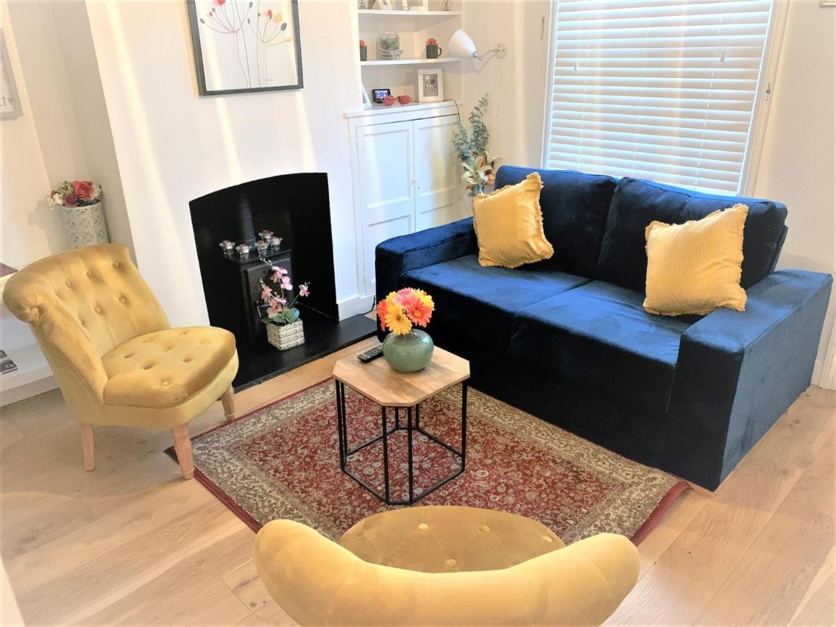 Riverside Channel5 "Holidays Homes In The Sun" Featured Central Canterbury Cottage With Free Parking Kültér fotó