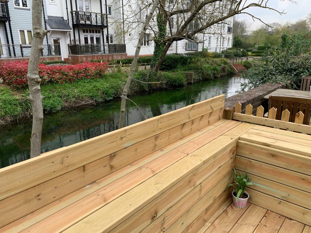 Riverside Channel5 "Holidays Homes In The Sun" Featured Central Canterbury Cottage With Free Parking Kültér fotó
